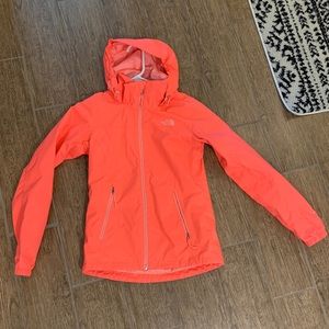 Women’s XS North Face rain/wind lightweight jacket